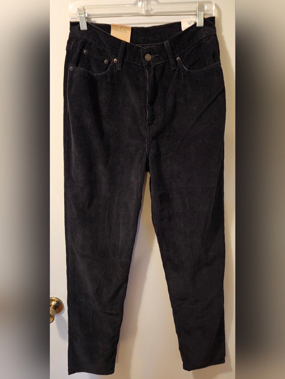 Levi’s High Waisted Mom Jeans Corduroy Pants Black Women's Size 29x30